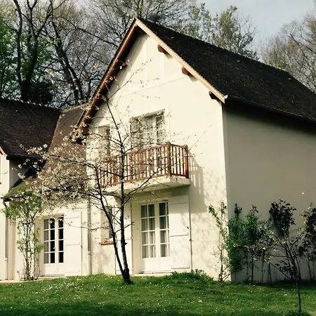 Domaine De Chantemerles *